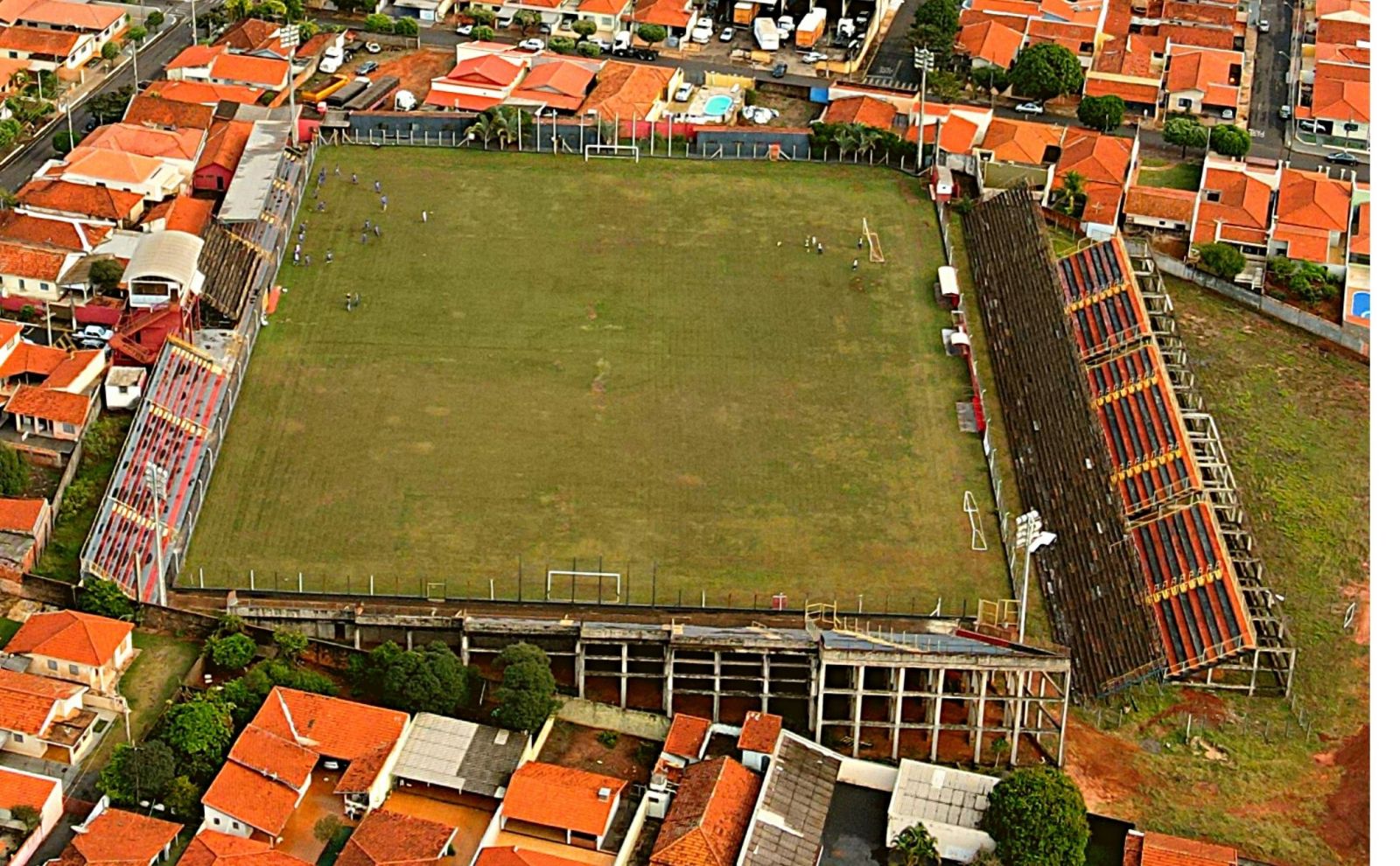 Prefeitura de Santa Cruz do Rio Pardo - Lazer