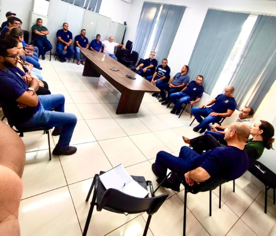 Saúde de Santa Cruz promove reunião com motoristas e reforça compromisso com a saúde do trabalhador